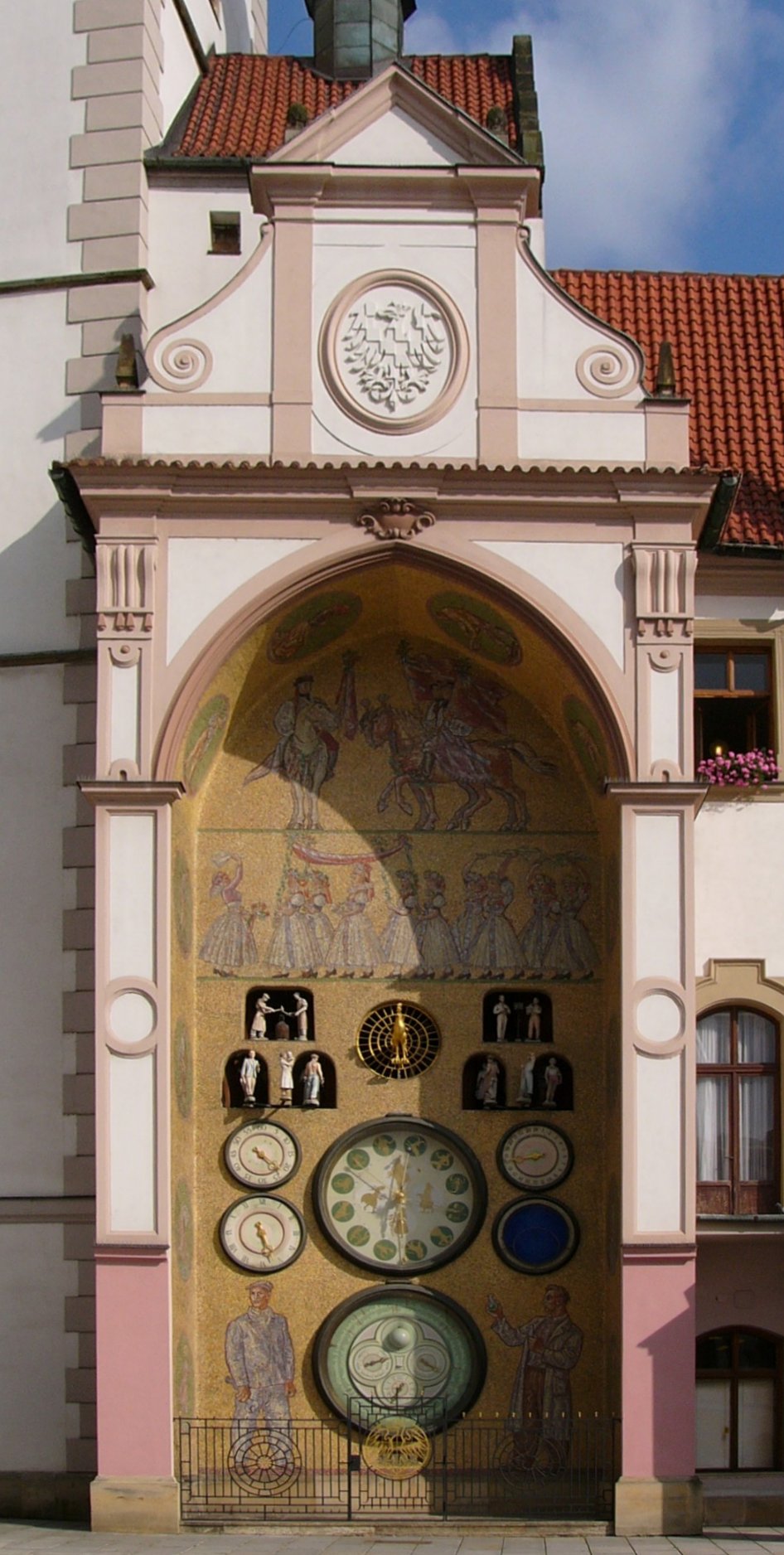Olomoucký orloj na budově radnice